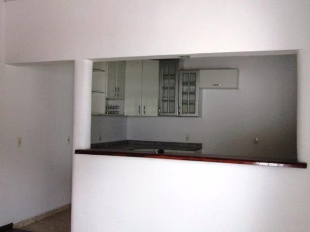 Foto do Sobrado - Av. Itavuvu - Jardim Santa Cecília - locação somente do pavimento superior | Ary Proenca Negócios Imobiliários Ltda