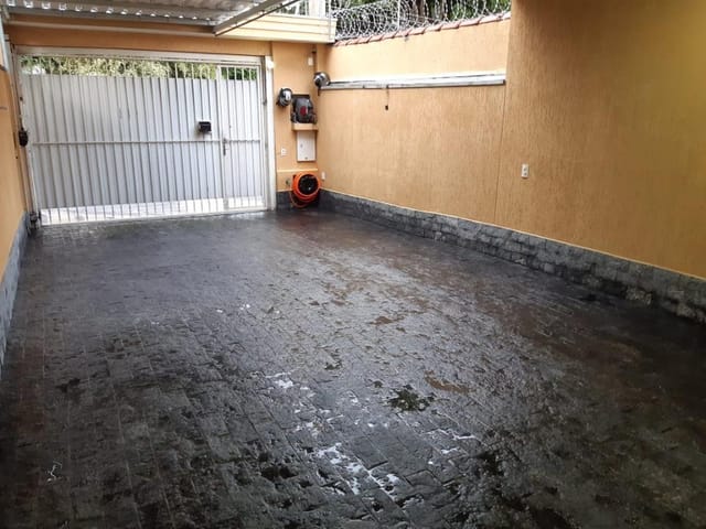 Sobrado com 150m² 3 quartos e 4 banheiros, à venda, no bairro Jardim das Flores em Osasco