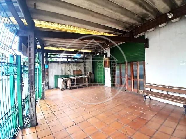 Sobrado com 600m² 2 quartos e 5 banheiros, à venda ou para alugar, no bairro Jardim Marajoara em São Paulo