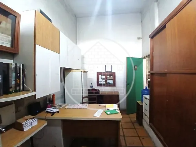 Sobrado com 600m² 2 quartos e 5 banheiros, à venda ou para alugar, no bairro Jardim Marajoara em São Paulo