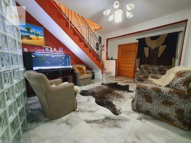 Casa 3 quartos e 3 banheiros, à venda, no bairro Cidade Industrial em Curitiba