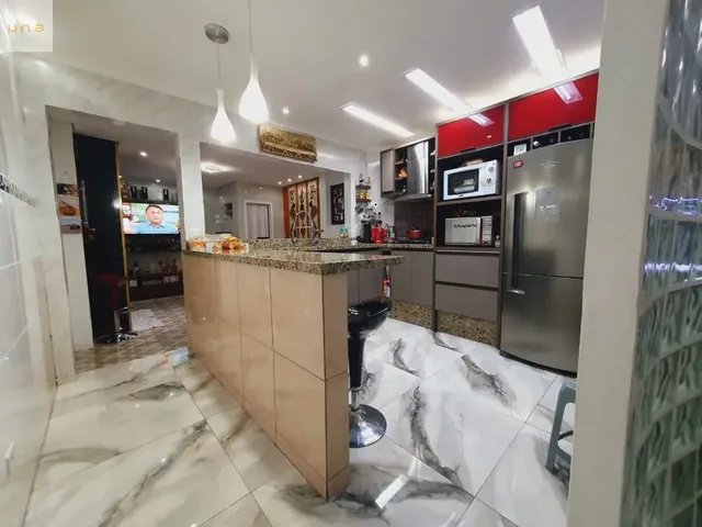 Sobrado 2 quartos e 2 banheiros, à venda, no bairro Cidade Industrial em Curitiba