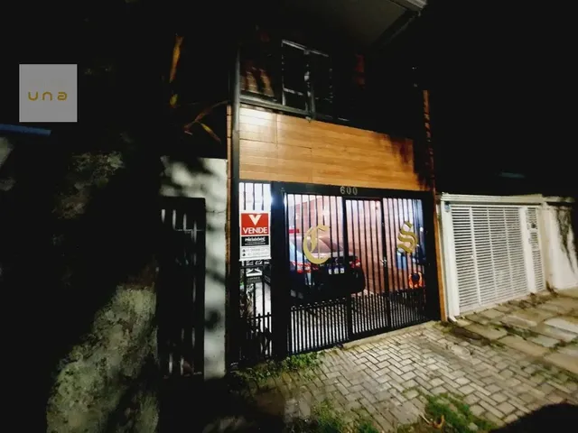Sobrado 2 quartos e 1 banheiro, à venda, no bairro Cidade Industrial em Curitiba