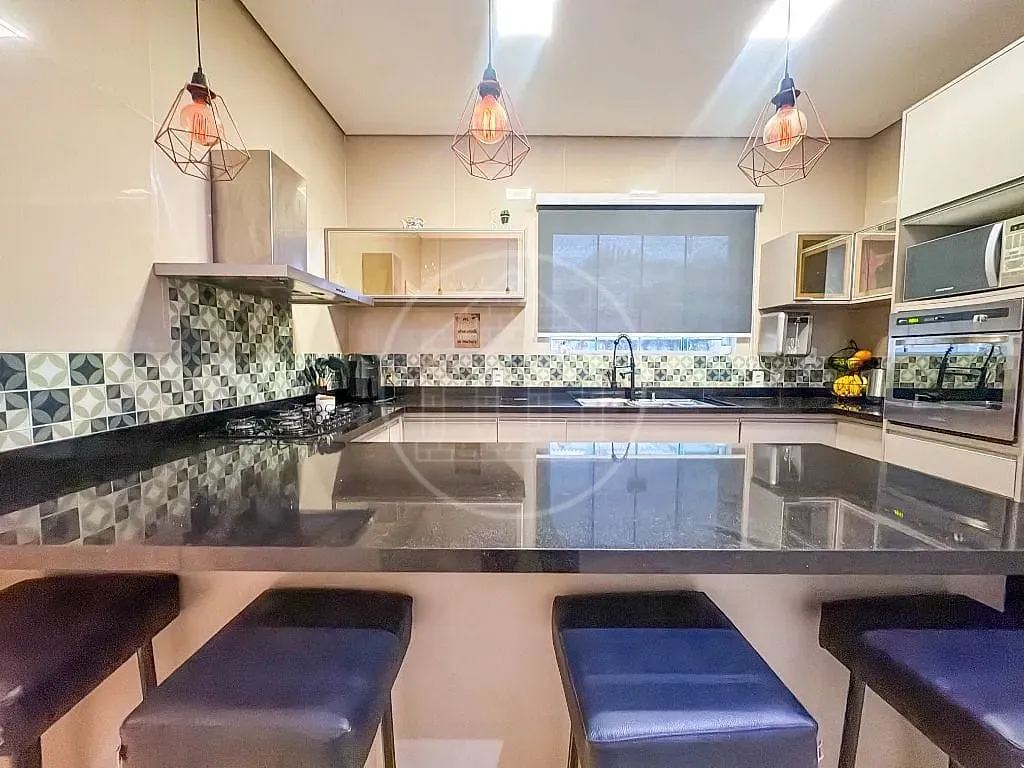 Sobrado, 4 quartos, 300 m² - Foto 35