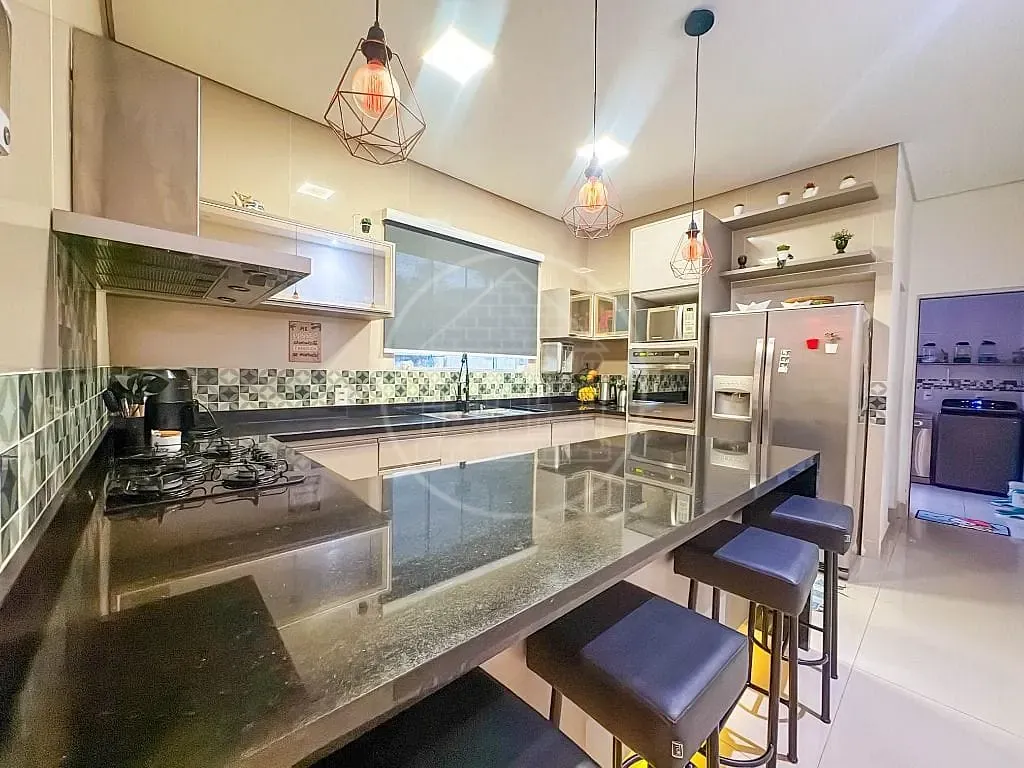 Sobrado, 4 quartos, 300 m² - Foto 31