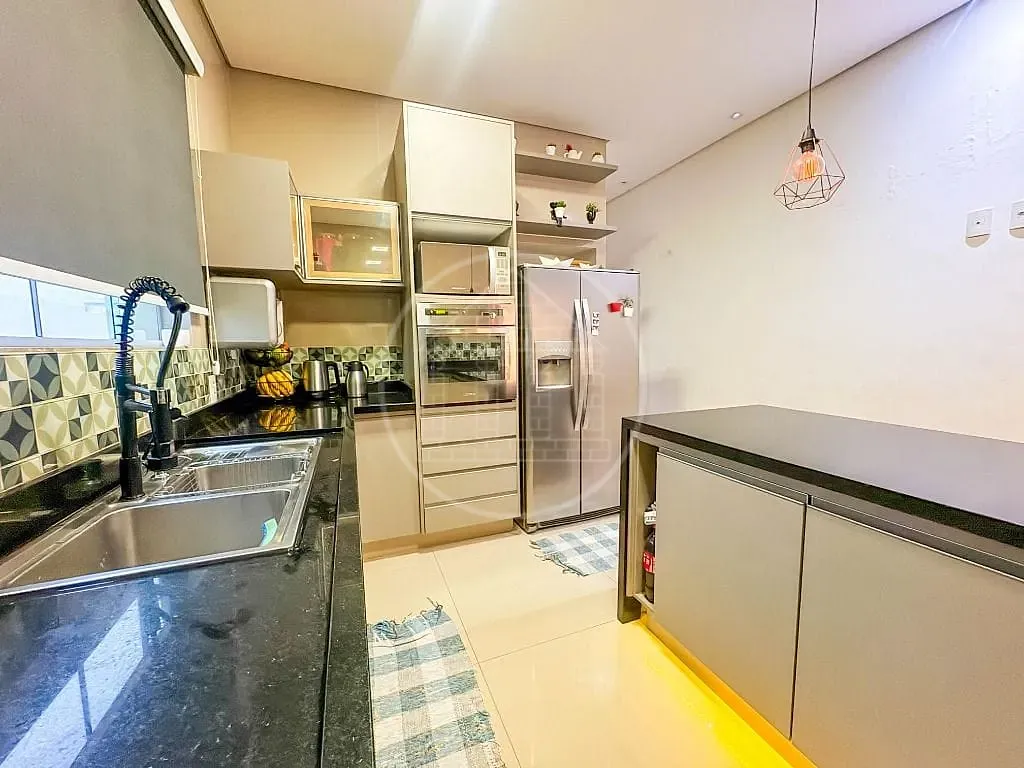 Sobrado, 4 quartos, 300 m² - Foto 33