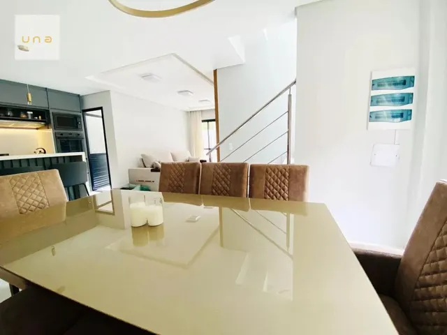 Sobrado 4 quartos e 7 banheiros, à venda, no bairro Portão em Curitiba
