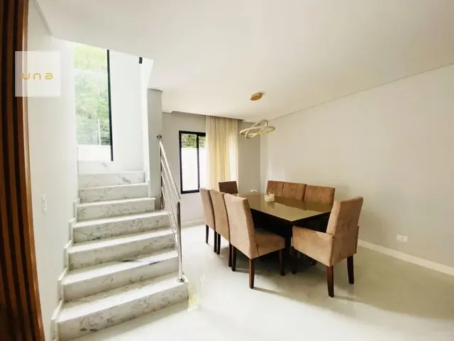Sobrado 4 quartos e 5 banheiros, à venda, no bairro Portão em Curitiba