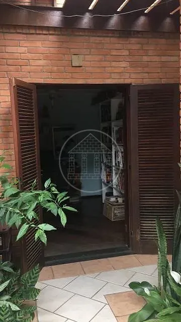 Sobrado, 5 quartos, 250 m² - Foto 8