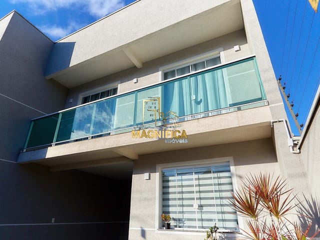Sobrado com 53m² 3 quartos e 4 banheiros, à venda, no bairro São Braz em Curitiba