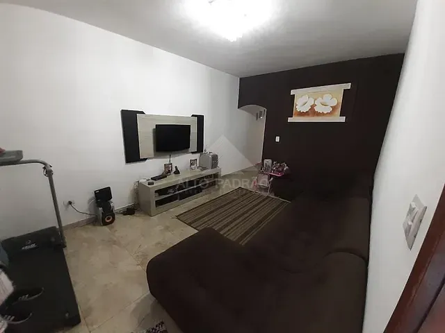 Sobrado com 125m² 3 quartos e 2 banheiros, à venda, no bairro Jardim Quarto Centenário em Mauá