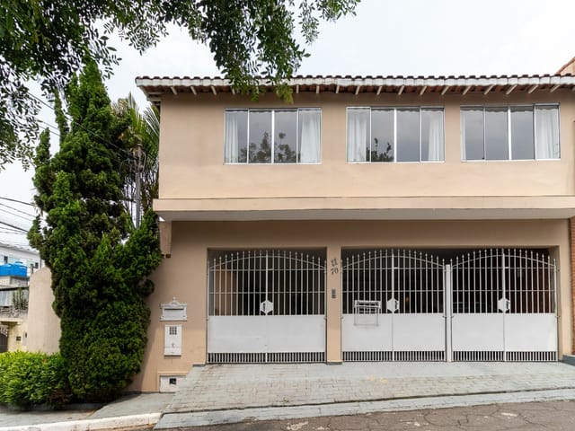 Sobrado com 290m² 3 quartos e 6 banheiros, à venda, no bairro Jardim Icaraí em São Paulo