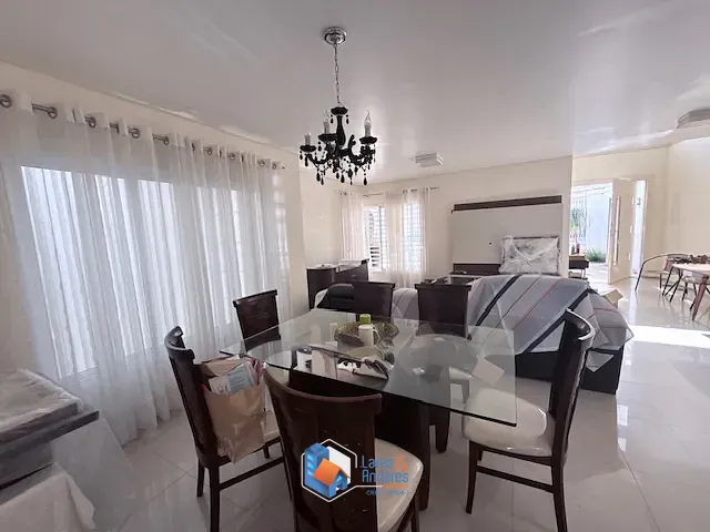 Sobrado com 254m² 4 quartos e 6 banheiros, à venda, no bairro Jardim Franca em São Paulo