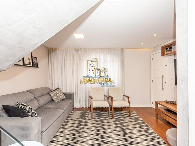 Sobrado com 118m² 3 quartos e 3 banheiros, à venda, no bairro Boa Vista em Curitiba
