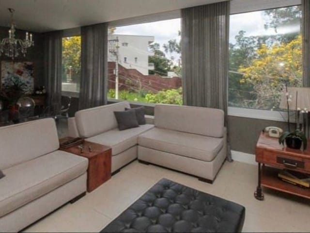 Sobrado com 465m² 4 quartos e 7 banheiros, à venda, no bairro Rio Pequeno em São Paulo