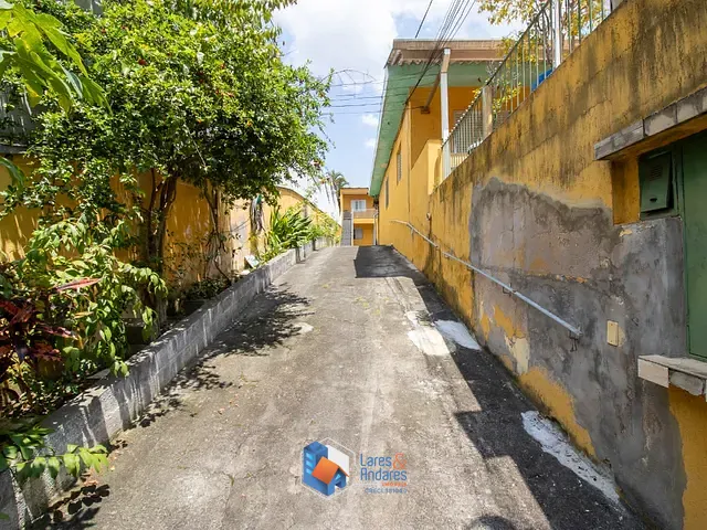 Sobrado com 422m² 6 quartos e 5 banheiros, à venda, no bairro Jardim Umuarama em São Paulo