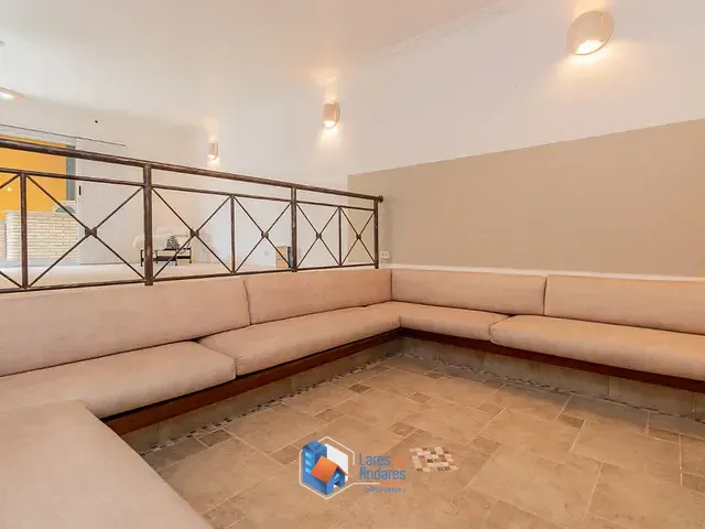 Sobrado com 403m² 5 quartos e 5 banheiros, à venda, no bairro Jardim Santa Helena em São Paulo