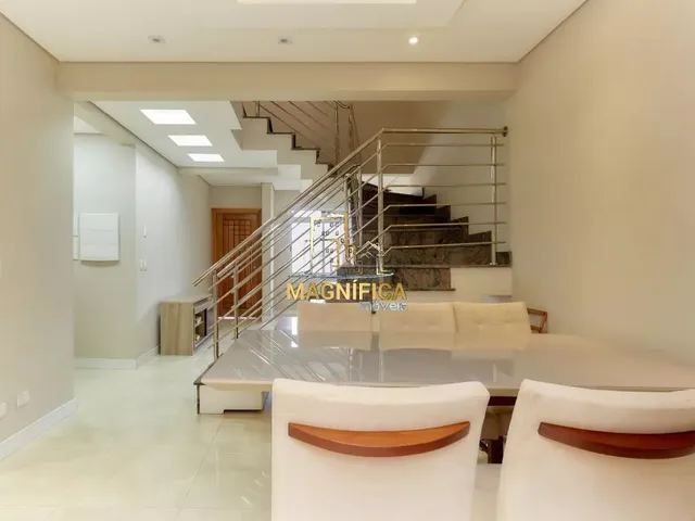 Casa 3 quartos e 4 banheiros, à venda, no bairro Xaxim em Curitiba