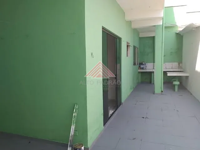Sobrado com 425m² 2 quartos e 2 banheiros, à venda, no bairro Vila Guarani em Mauá