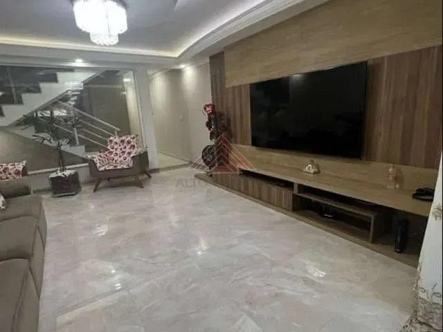 Sobrado com 150m² 3 quartos e 1 banheiro, à venda, no bairro Jardim Haydee em Mauá