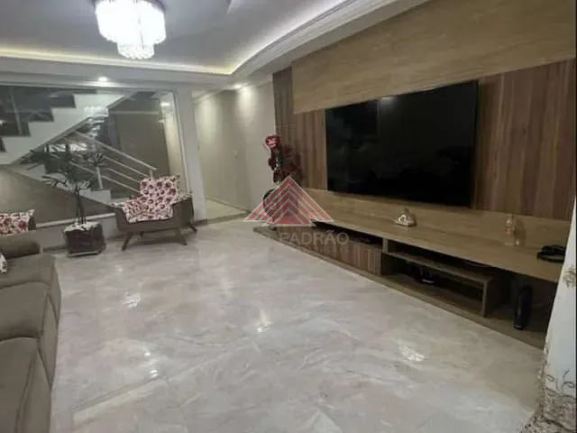 Sobrado com 150m² 3 quartos e 1 banheiro, à venda, no bairro Jardim Haydee em Mauá