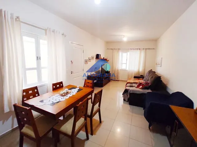 Sobrado com 125m² 3 quartos e 3 banheiros, à venda, no bairro Jardim das Indústrias em São José dos Campos