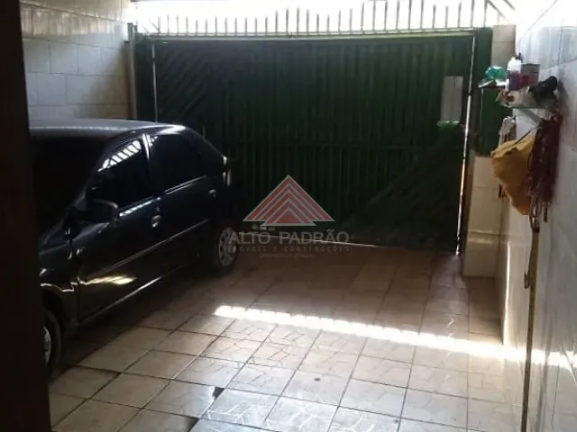 Sobrado com 153m² 3 quartos e 1 banheiro, à venda, no bairro Vila Santa Rosa em Mauá