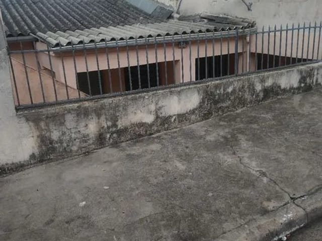 Sobrado com 276m² 3 quartos e 2 banheiros, à venda, no bairro Jardim Audir em Barueri