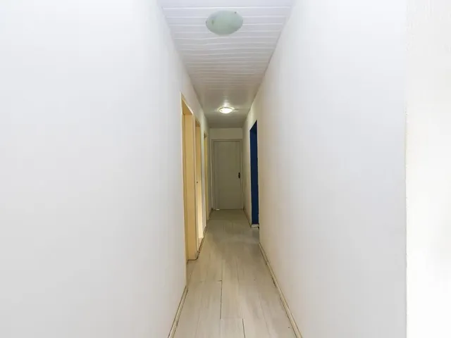 Casa 4 quartos e 3 banheiros, à venda, no bairro Orleans em Curitiba