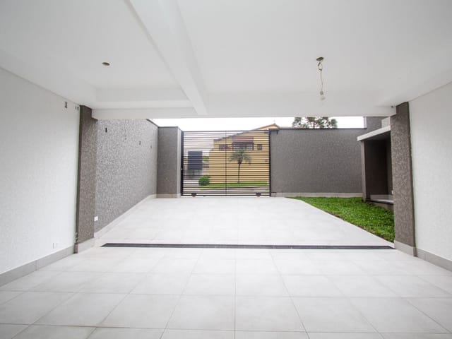 Sobrado com 238m² 3 quartos e 6 banheiros, à venda, no bairro Jardim das Américas em Curitiba