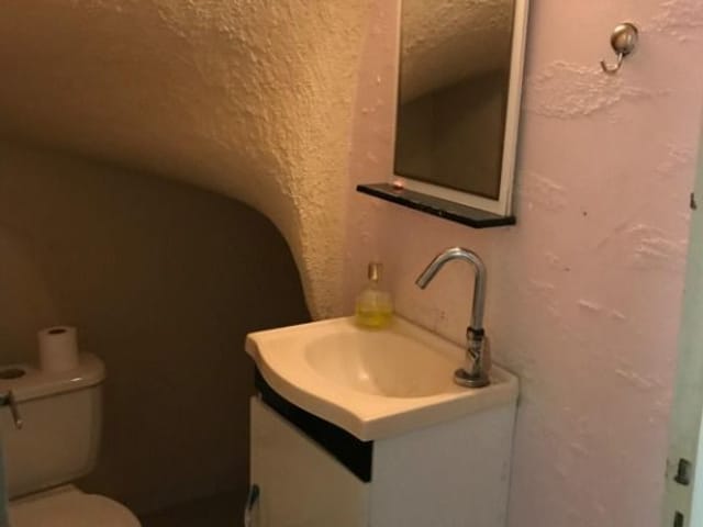Sobrado com 100m² 3 quartos e 2 banheiros, à venda, no bairro Jardim Sao Miguel em Taboão da Serra
