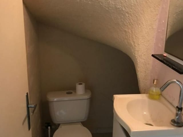 Sobrado com 100m² 3 quartos e 2 banheiros, à venda, no bairro Jardim Sao Miguel em Taboão da Serra