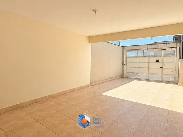 Sobrado com 200m² 3 quartos e 5 banheiros, à venda, no bairro Jaraguá em São Paulo
