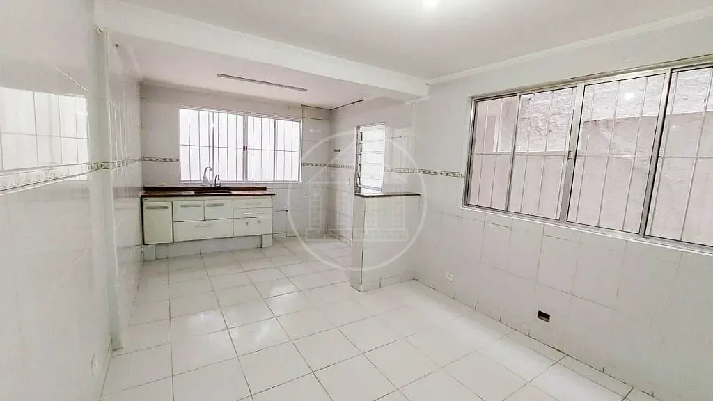 Sobrado, 3 quartos, 200 m² - Foto 2