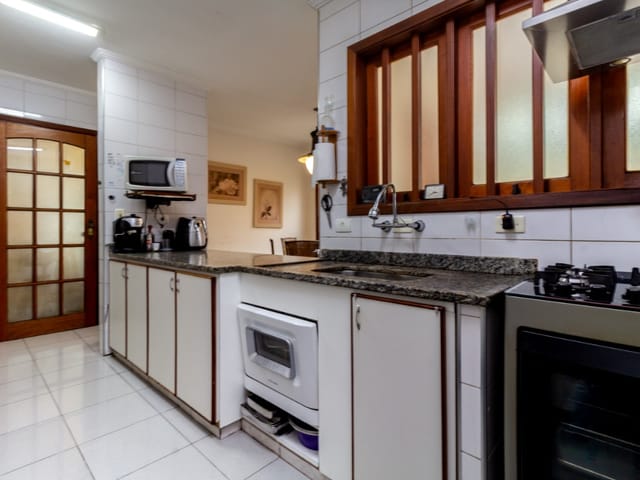 Sobrado com 183m² 4 quartos e 5 banheiros, à venda, no bairro Jardim das Vertentes em São Paulo