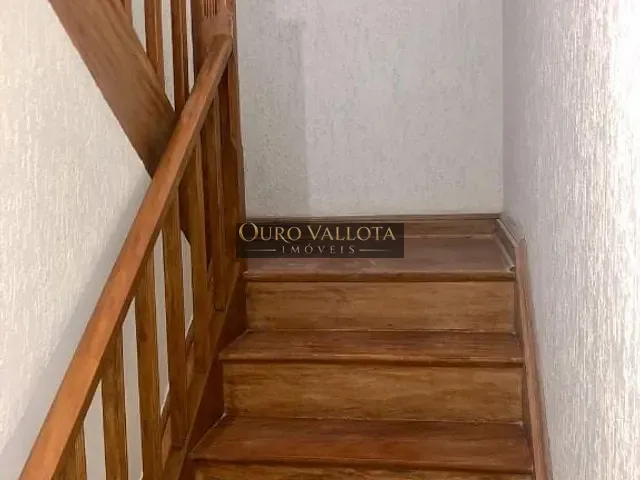 Sobrado com 220m² 3 quartos e 5 banheiros, à venda, no bairro Vila Bertioga em São Paulo