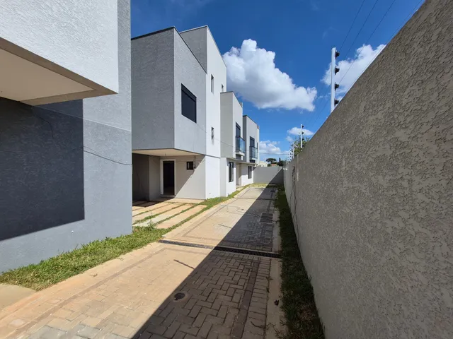 Sobrado com 177m² 3 quartos e 3 banheiros, à venda, no bairro Vista Alegre em Curitiba