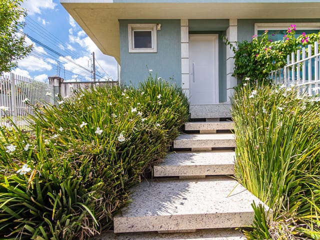 Sobrado com 444m² 3 quartos e 5 banheiros, à venda, no bairro Jardim das Américas em Curitiba