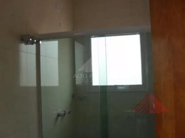 Sobrado à venda, no bairro Vila Isolina Mazzei em São Paulo