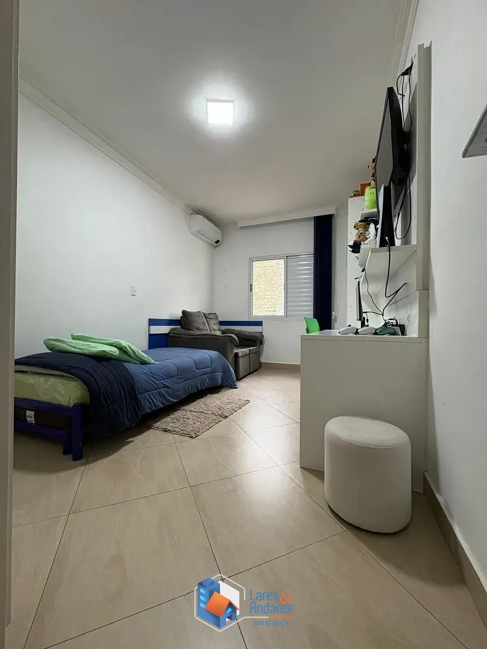 Sobrado, 4 quartos, 194 m² - Foto 2