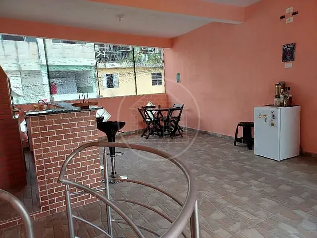 Sobrado com 142m² 3 quartos e 2 banheiros, à venda, no bairro Parque Novo Grajaú em São Paulo