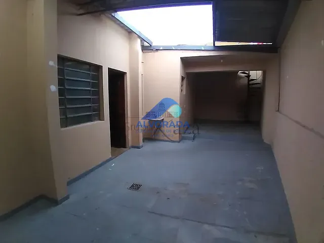 Sobrado com 180m² 5 quartos e 3 banheiros, à venda, no bairro Centro em São José dos Campos