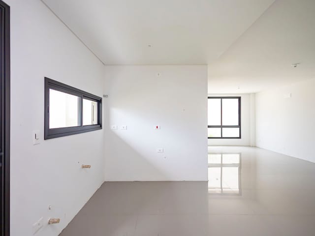 Sobrado com 177m² 3 quartos e 4 banheiros, à venda, no bairro Santa Felicidade em Curitiba