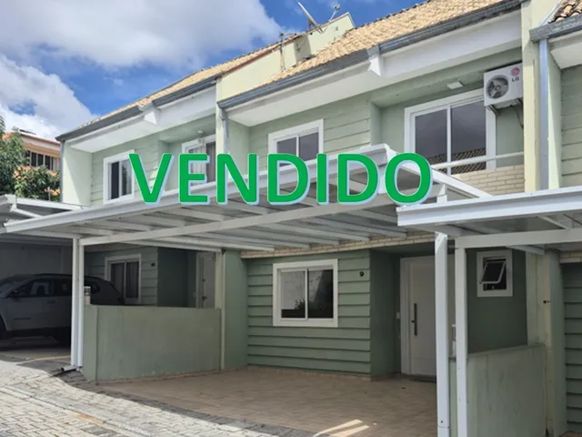 Sobrado com 154m² 3 quartos e 2 banheiros, à venda, no bairro Uberaba em Curitiba