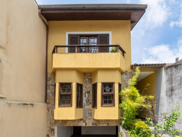 Sobrado com 191m² 3 quartos e 4 banheiros, à venda, no bairro Alto Da Lapa em São Paulo