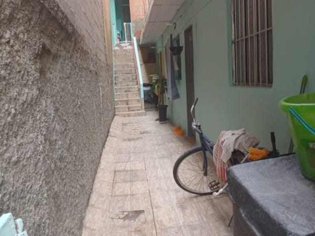 Sobrado com 150m² 5 quartos e 3 banheiros, à venda, no bairro Parque Suburbano em Itapevi