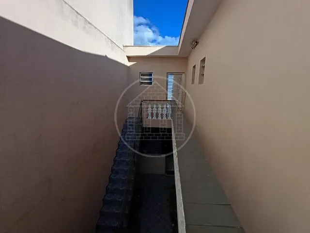 Sobrado com 160m² 2 quartos e 2 banheiros, à venda ou para alugar, no bairro Parque Brasil em São Paulo