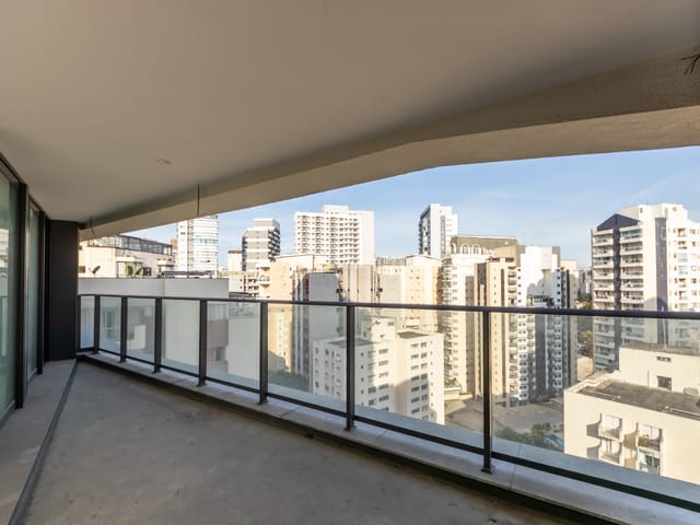 Apartamento com 152m² 3 quartos e 5 banheiros, à venda, no bairro Itaim Bibi em São Paulo