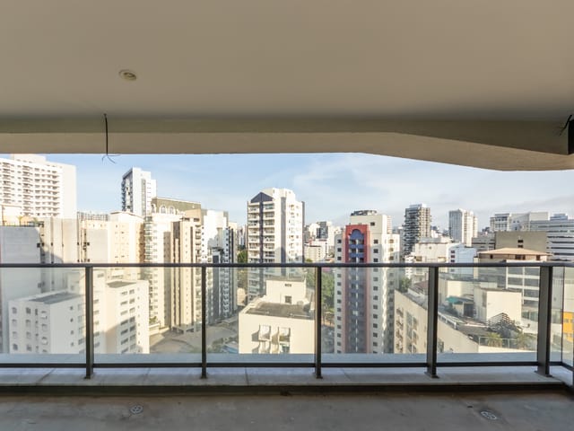 Apartamento com 152m² 3 quartos e 5 banheiros, à venda, no bairro Itaim Bibi em São Paulo