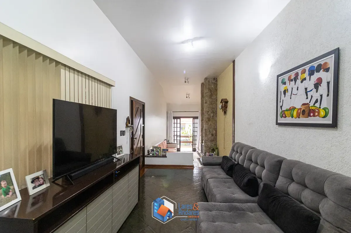 Sobrado, 3 quartos, 262 m² - Foto 1